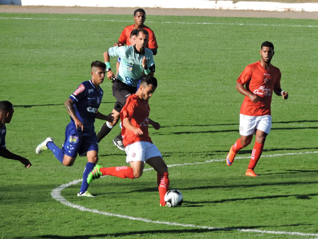 Boa Esporte perde para o Cruzeiro e é rebaixado para o Módulo II