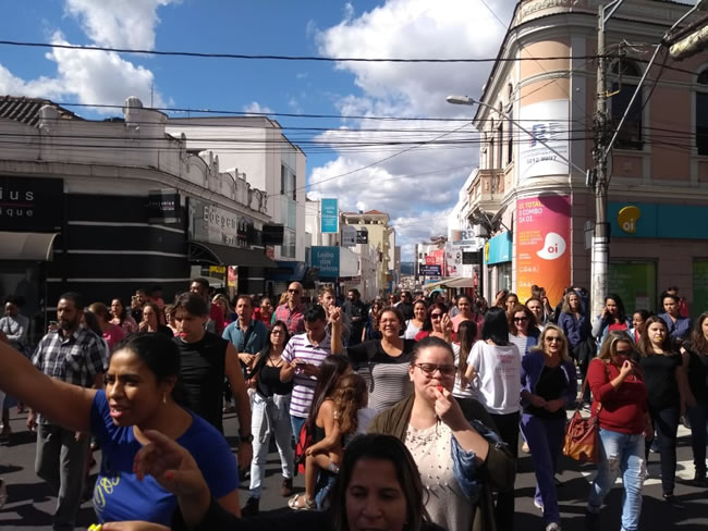 Dia De Paralisa O Dos Caminhoneiros Marcado Por Manifesta O De